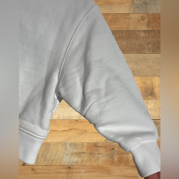 EUC Burberry Pullover Sweatshirt Size 12 months - Picture 12 of 16